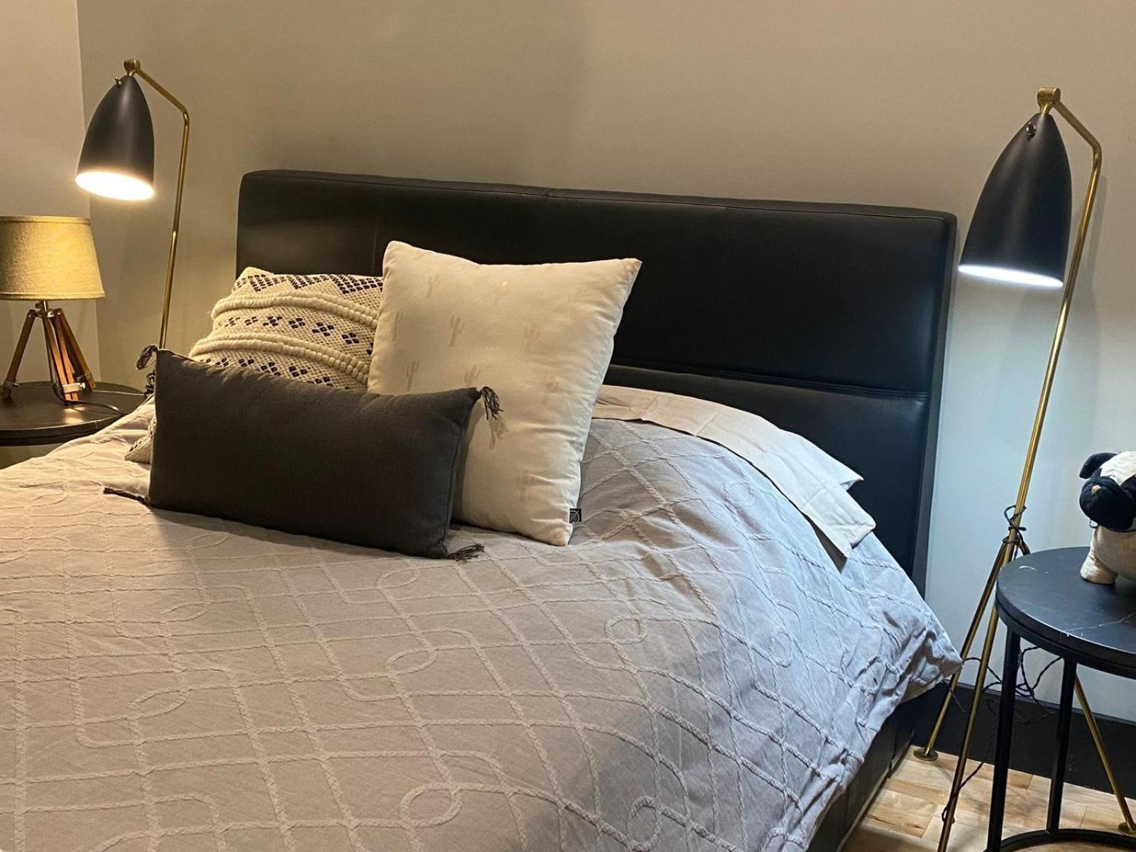 Private Room & Private Bathroom In Le Plateau Montreal Zewnętrze zdjęcie